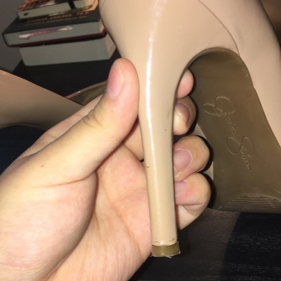Jessica Simpson Nude Heels. Only wore once! - Picture 5 of 5